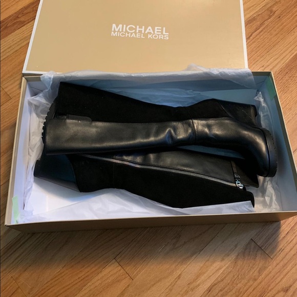 Women’s Michael Kors Leather Boots - Picture 1 of 2